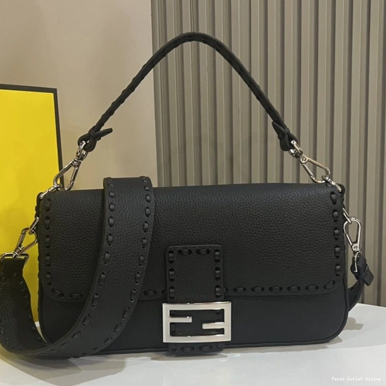 Affordable Black Leather Romano Bag Medium Selleria In Fendi Cuoio Baguette 0807